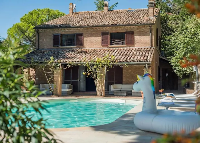 Panorama 别墅 佩萨罗